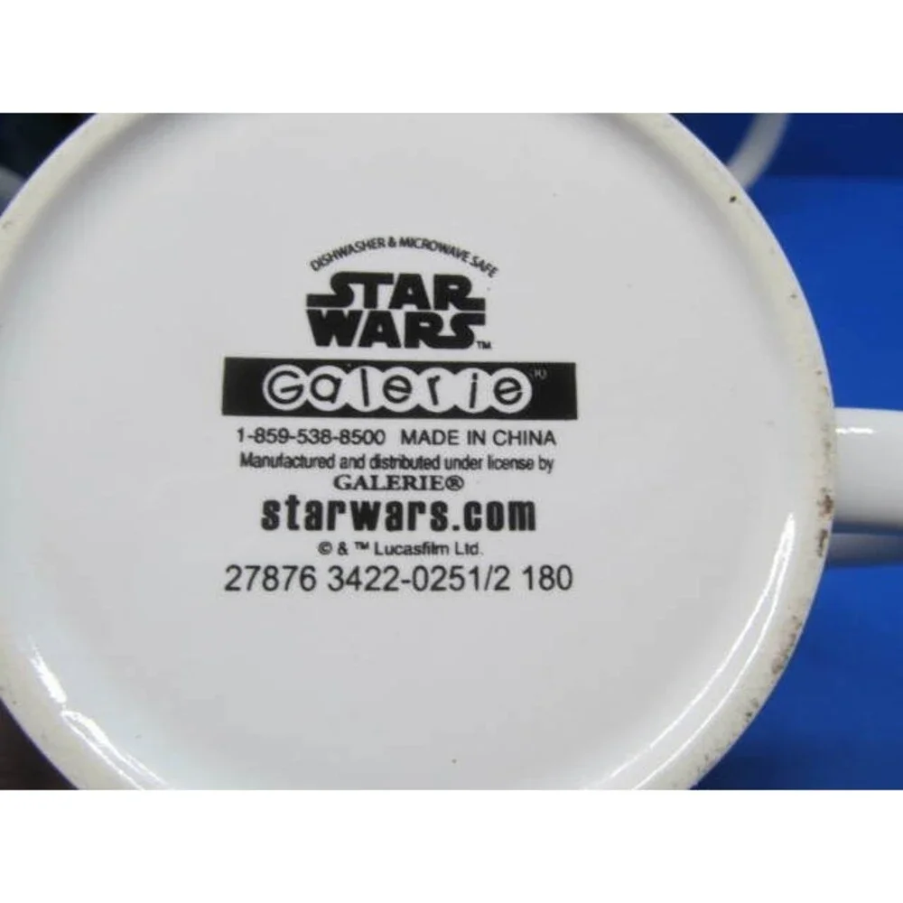 Star Wars Different Graphics Typography Collectible Gallerie Mugs Bundle of 4
